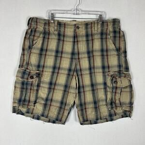 American Eagle Classic Length Cargo Shorts Men's 42 Plaid Pockets Flat Front AEO